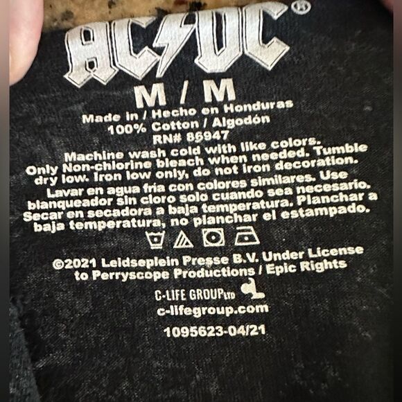 AC/DC Crop Top Tee with Short Sleeve Black Stonewash - Medium - Picture 3 of 4